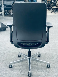 Steelcase Amia Task Chair