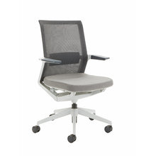 Load image into Gallery viewer, Beniia office furniture - vello conference chair - collaborative seating - gray mesh gray fabric gray frame computer chair on wheels - front 45 view - beniia.com - chicago office chairs 